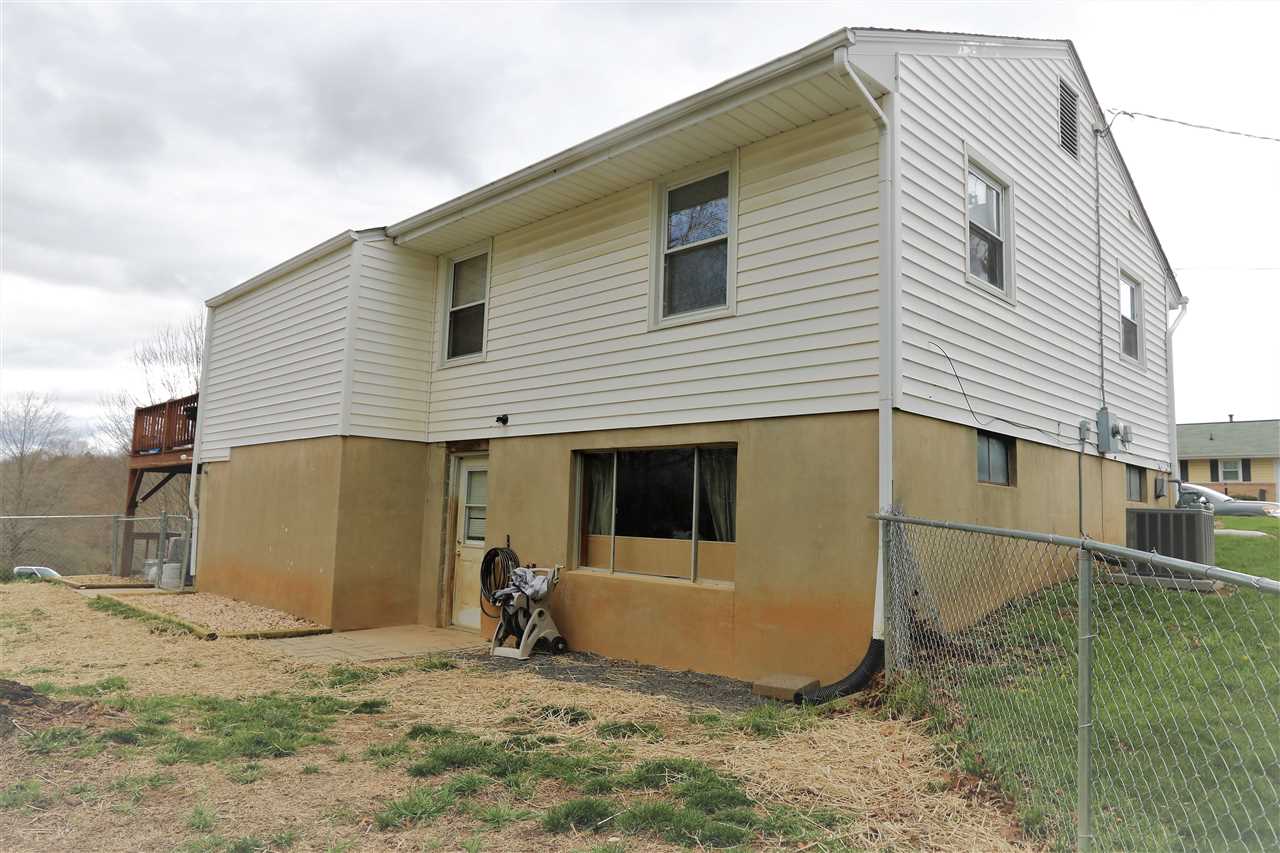 2404 Bare St, Staunton, 24401 Real Estate PlusReal Estate Plus