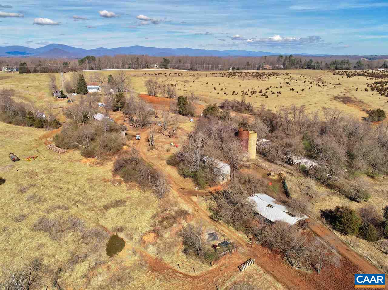 977 Woodlands Rd, Charlottesville, Virginia, 22901 Real Estate