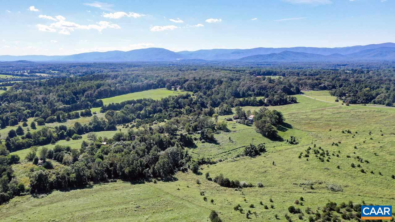 977 Woodlands Rd, Charlottesville, Virginia, 22901 Real Estate