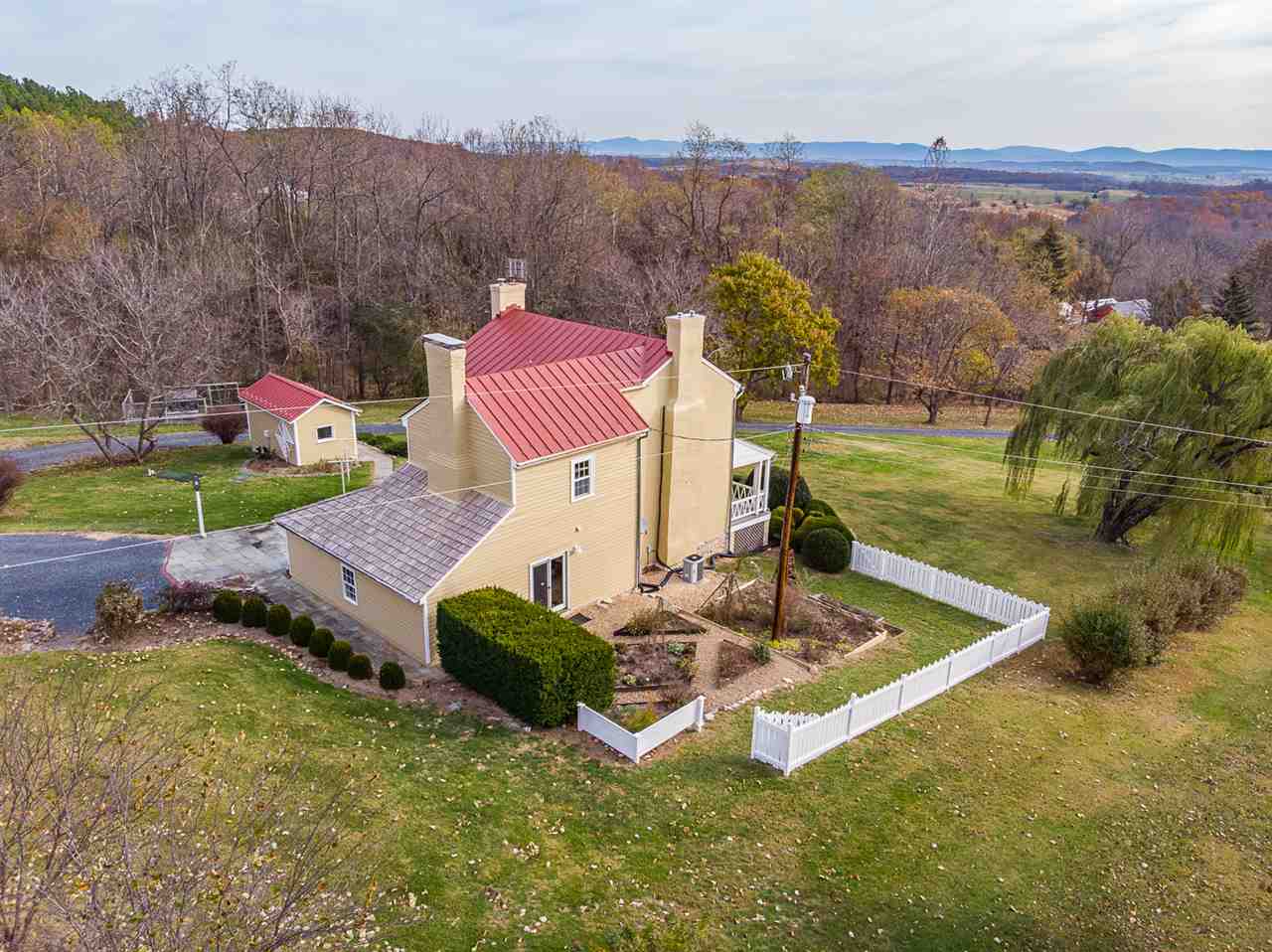 1973 Lee Jackson Hwy, Staunton, Virginia, 24401 Real Estate PlusReal Estate Plus