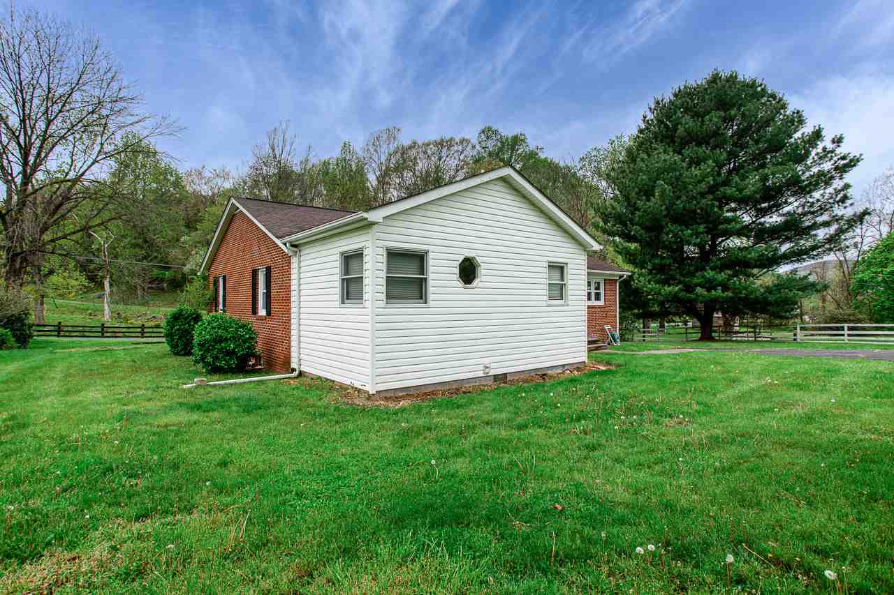 3655 Pine Grove Rd, Stanley, Virginia, 22851 Kline May Realty