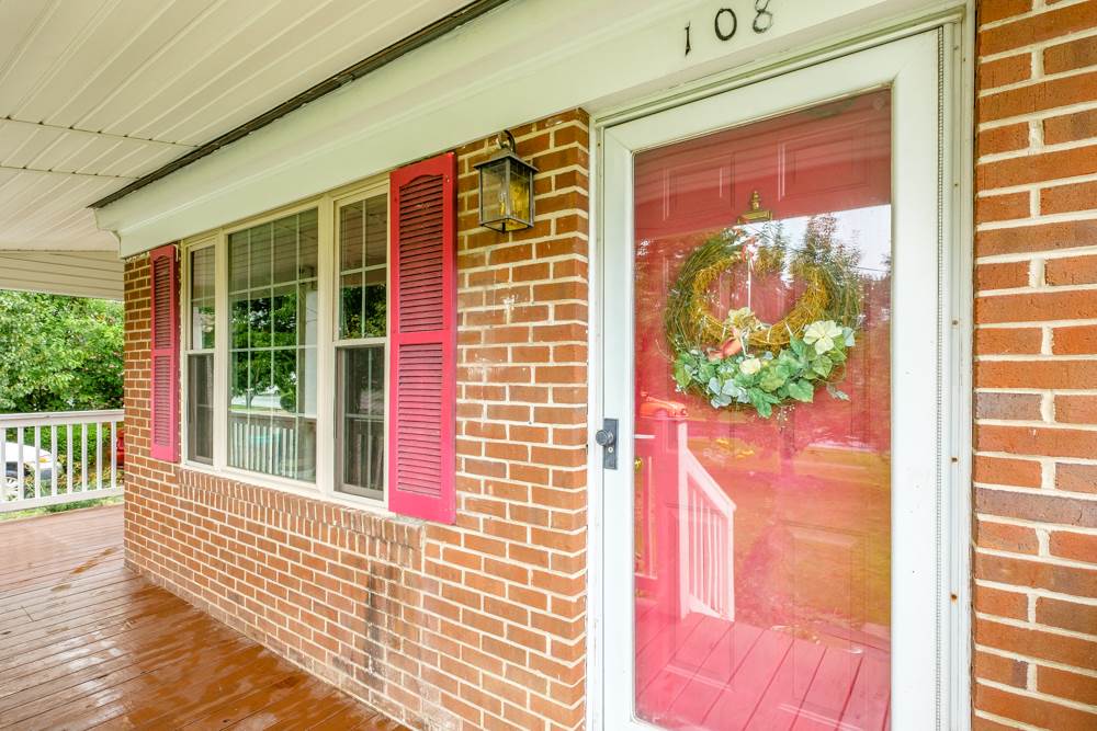 108 Harper St, Weyers Cave, Virginia, 24486 Real Estate PlusReal