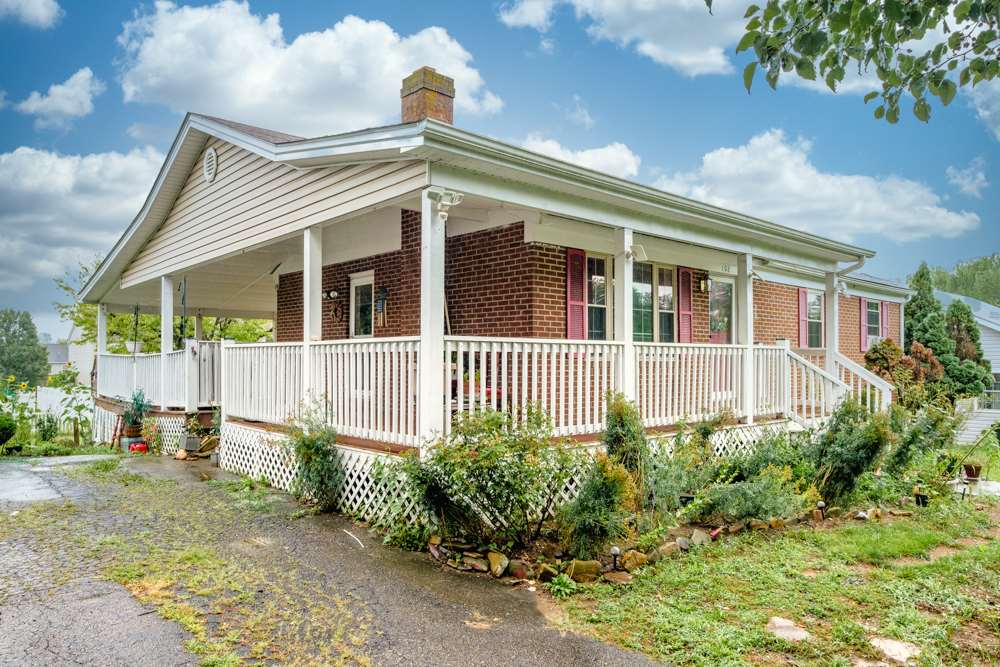 108 Harper St, Weyers Cave, Virginia, 24486 Real Estate PlusReal