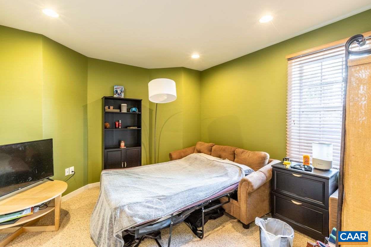 176 Champions Pointe Terr, Zion Crossroads, Virginia, 22942 Real