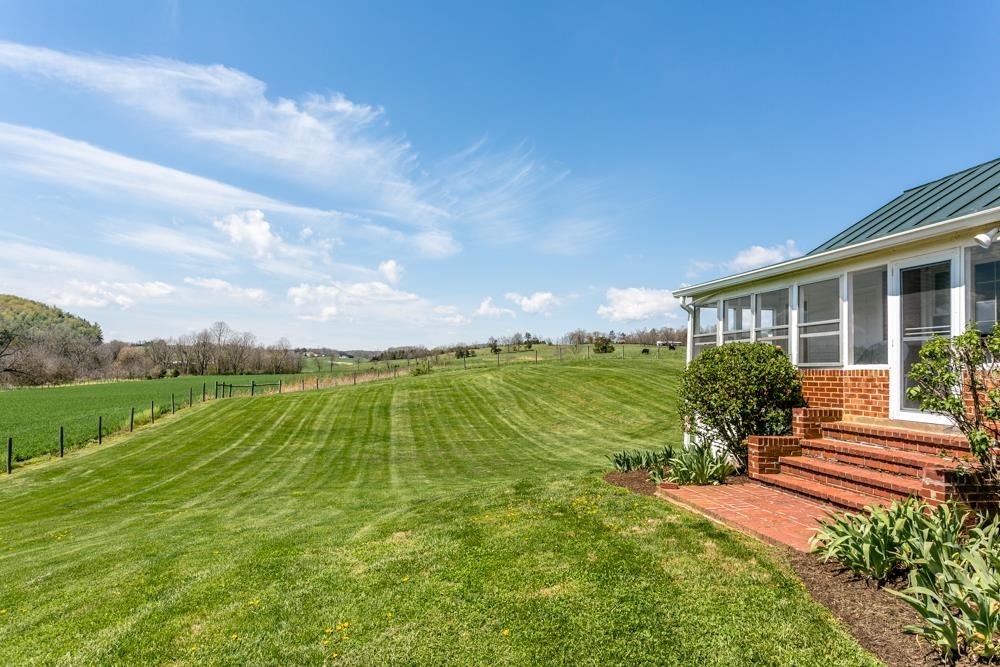 3954 Lee Hwy, Weyers Cave, Virginia, 24486 Real Estate PlusReal