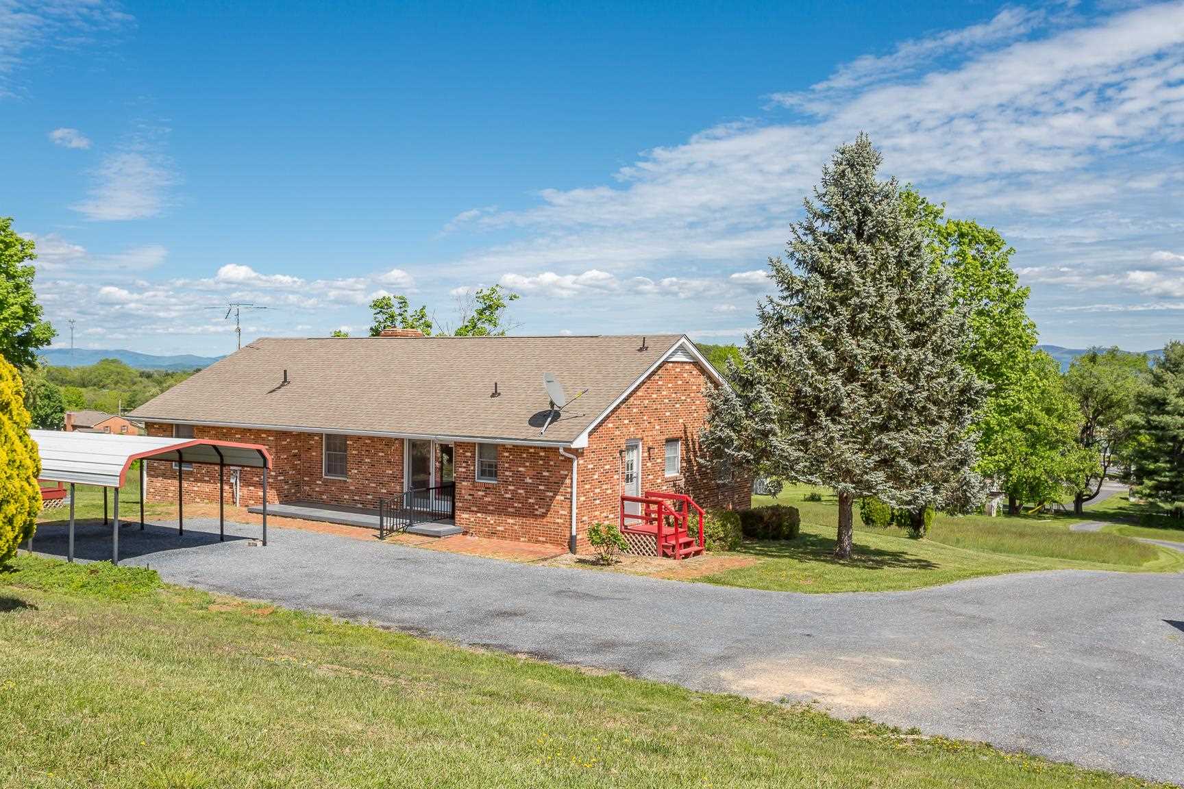 3001 Lee Jackson Hwy, Staunton, Virginia, 24401 Real Estate PlusReal Estate Plus
