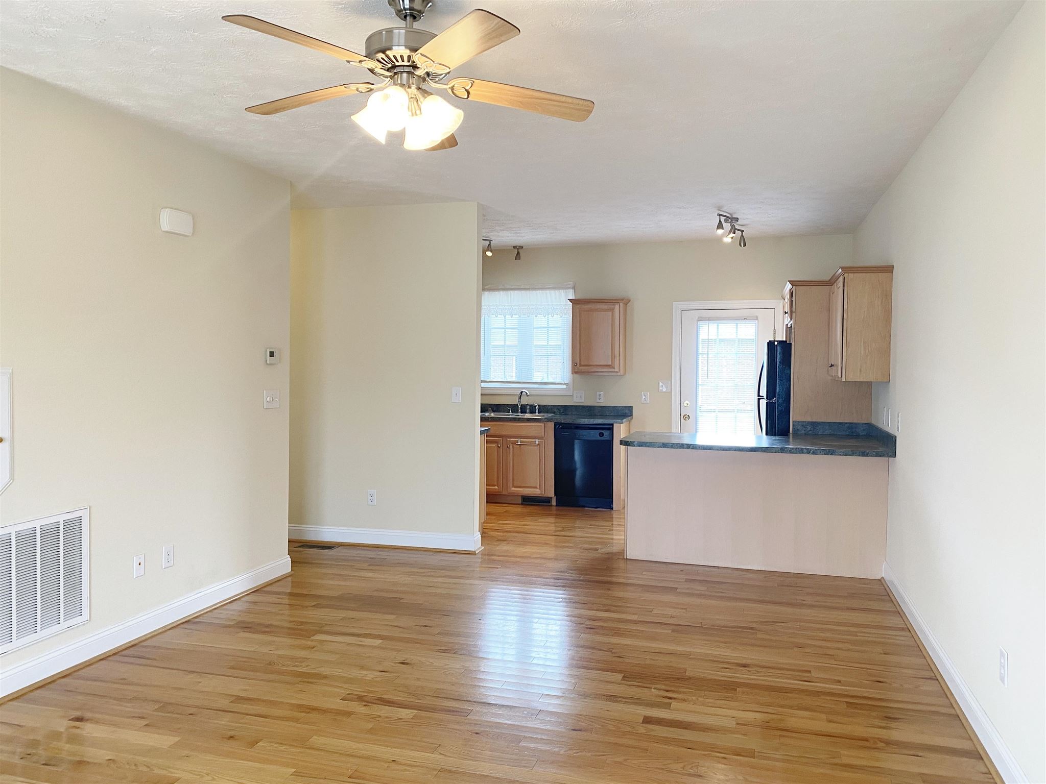 16 Brown Stone Dr, Stuarts Draft, Virginia, 24477 Real Estate