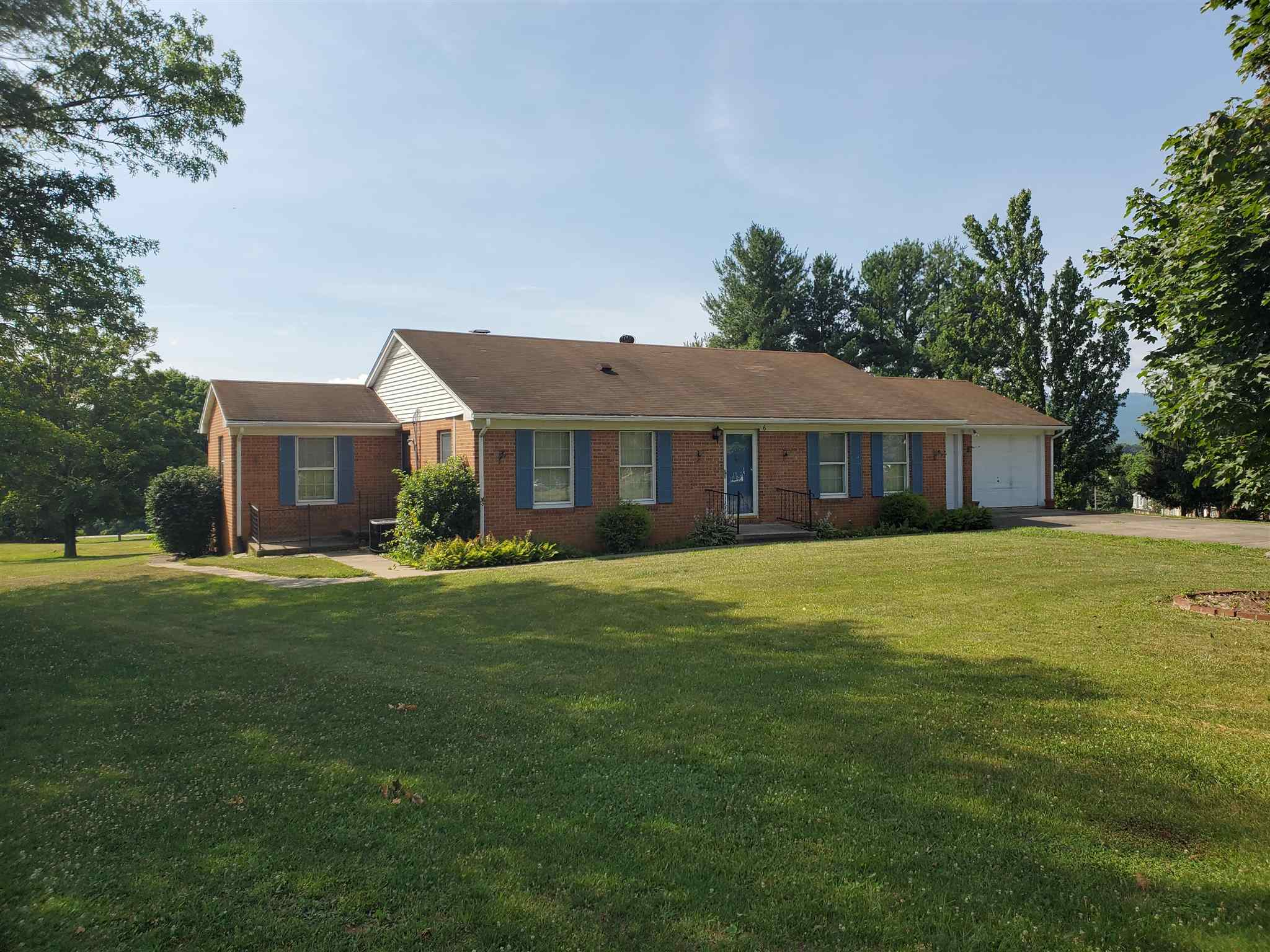 6 Woodview Ct, Stuarts Draft, Virginia, 24477 Real Estate PlusReal