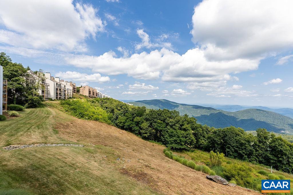 1427 Highlands Condos, Wintergreen, Virginia, 22967 Real Estate