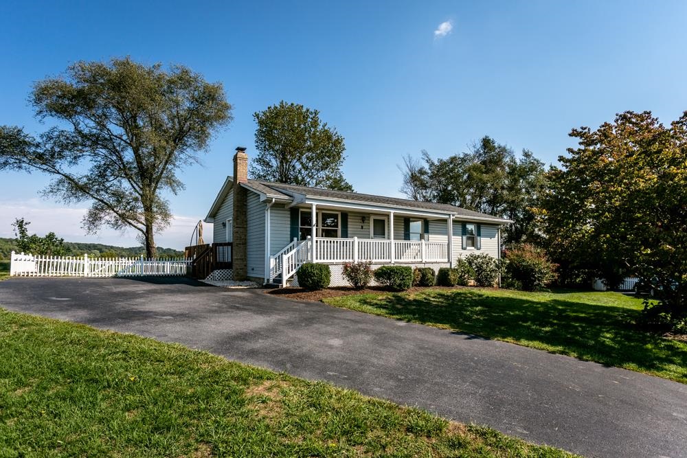 22 Misty Ln, Weyers Cave, Virginia, 24486 Real Estate PlusReal Estate Plus