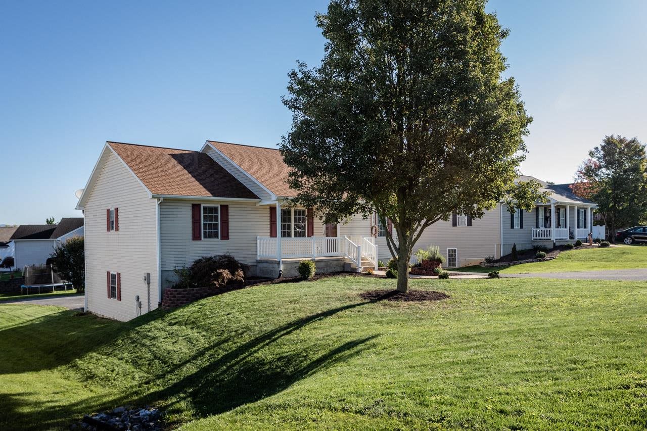 124 Lofton Dr, Weyers Cave, Virginia, 24486 Real Estate PlusReal