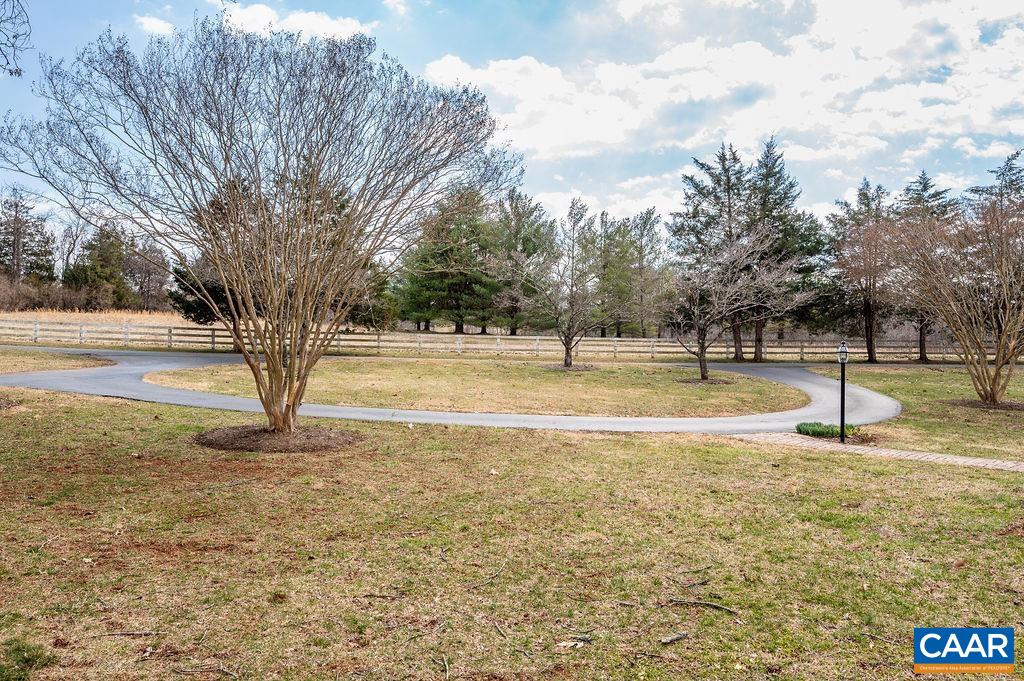 580 Knoll Ridge Dr, Charlottesville, Virginia, 22903 Real Estate