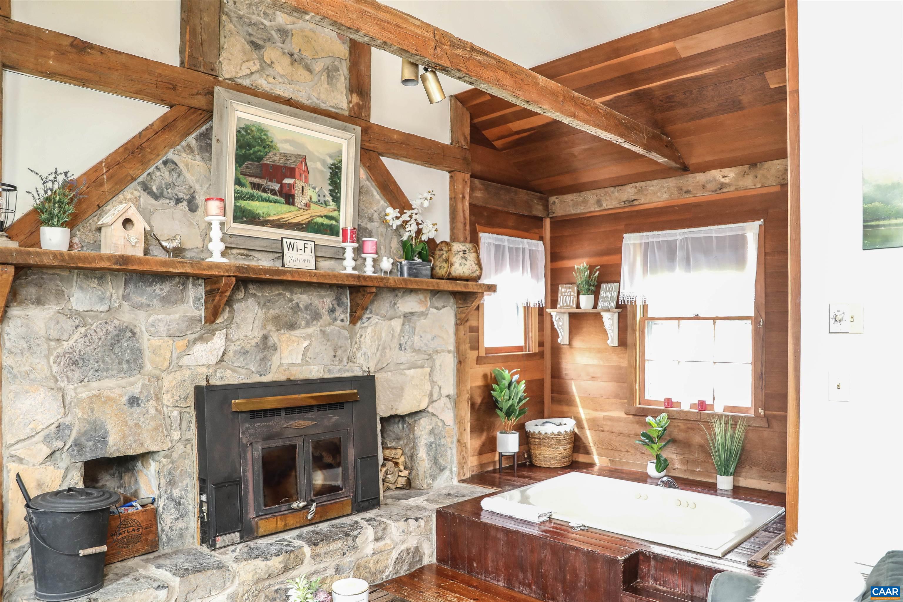 352 Tye River Tpke, Vesuvius, Virginia, 24483 Real Estate PlusReal