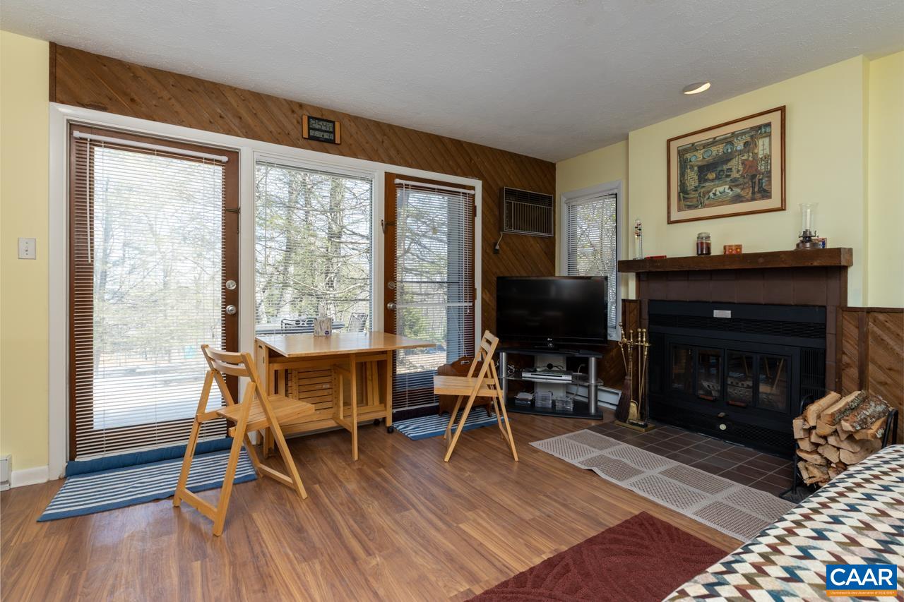 2207 Tanners Ridge Condos, Wintergreen, Virginia, 22967 Real Estate