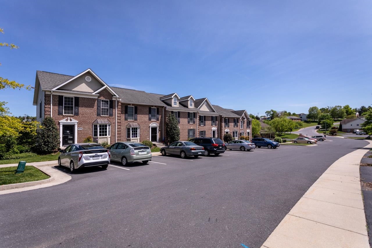 1950 Buttonwood Ct, Harrisonburg, Virginia, 22802 Real Estate