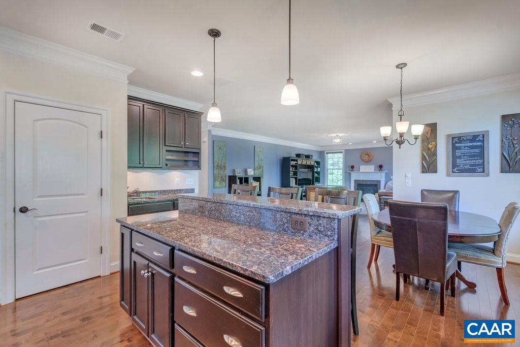 2552 Montgomery Ridge Rd, Charlottesville, Virginia, 22911 Real