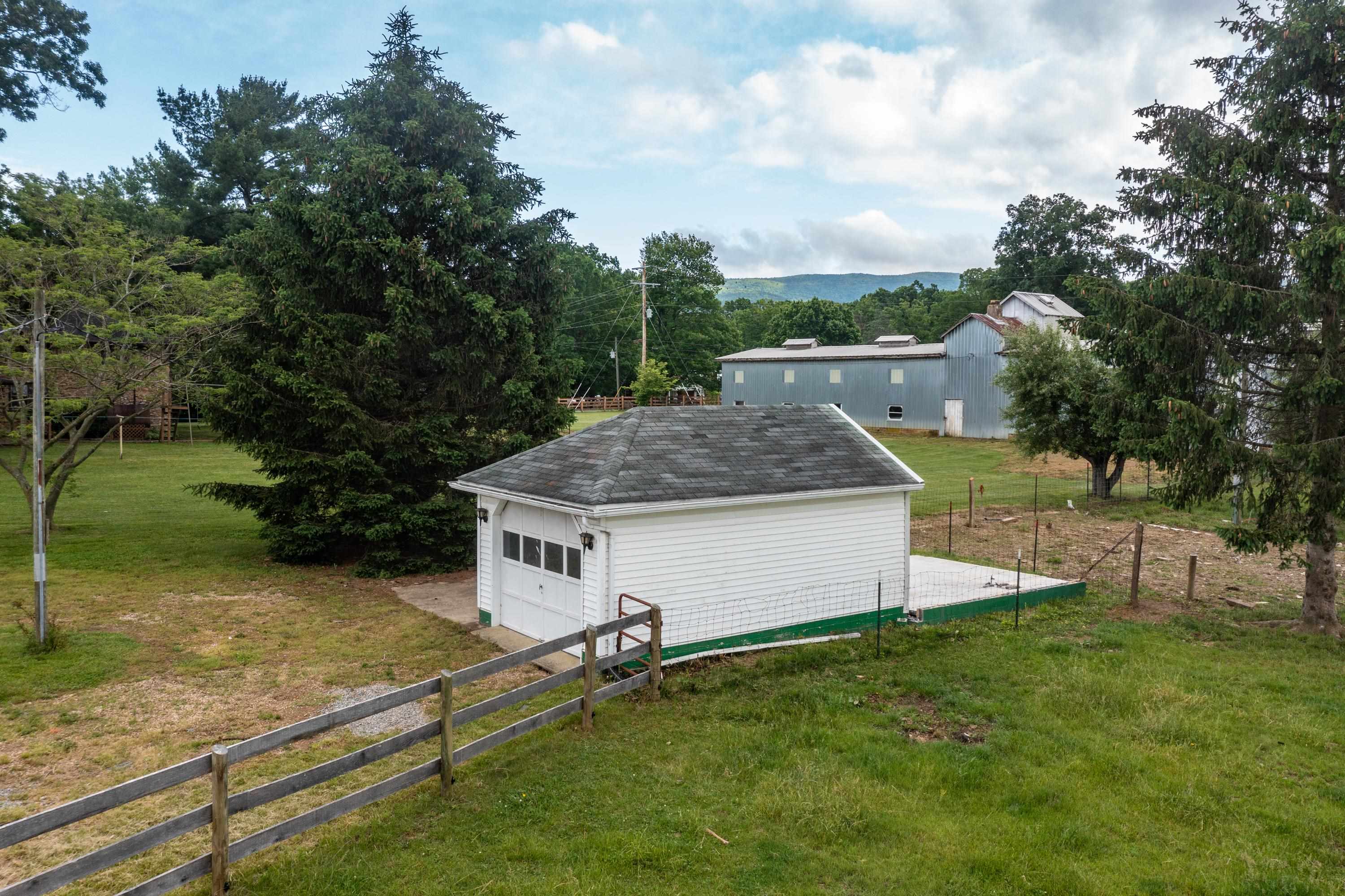 1175 Cold Springs Rd, Stuarts Draft, Virginia, 24477 Real Estate