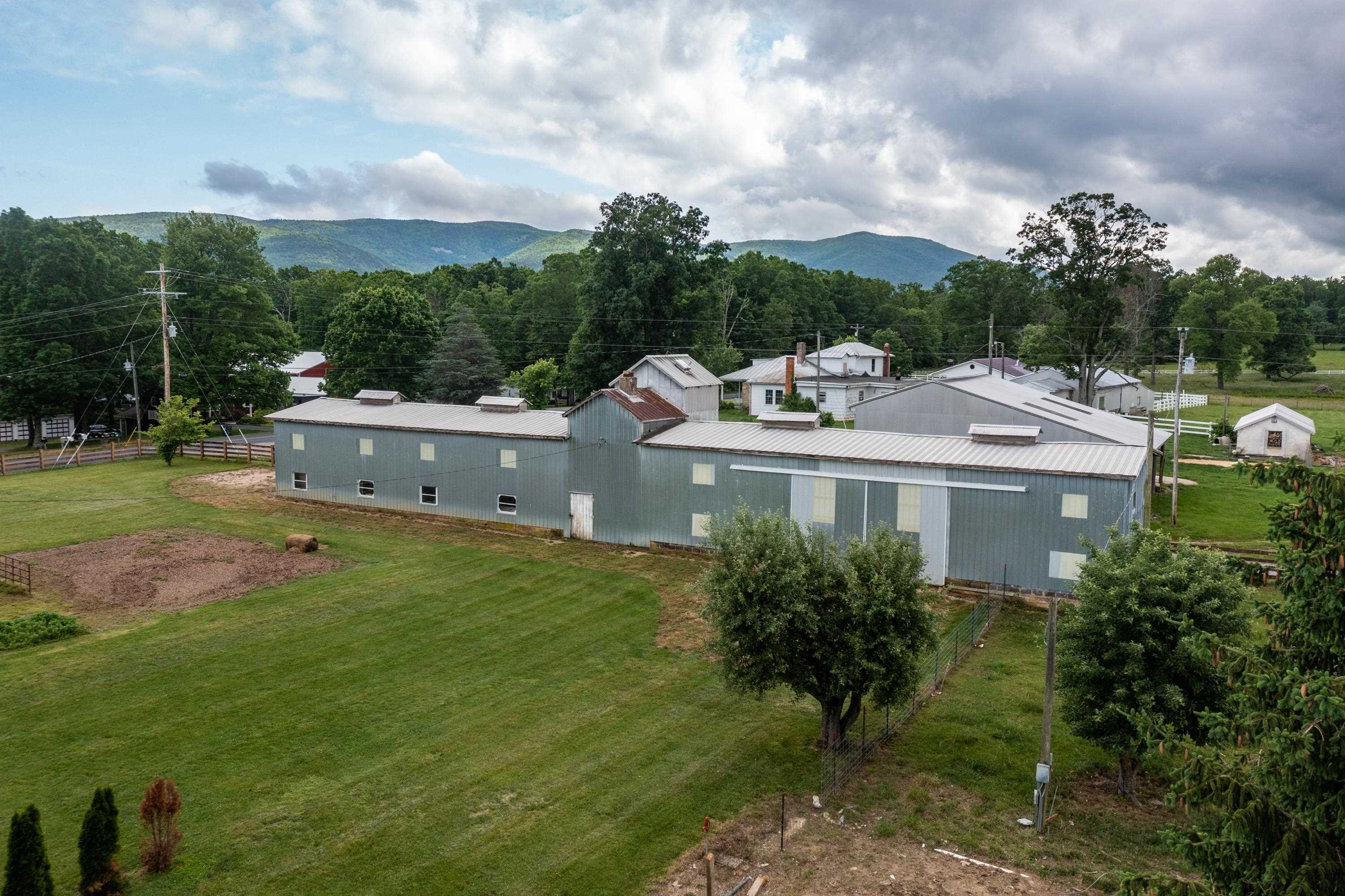1175 Cold Springs Rd, Stuarts Draft, Virginia, 24477 Real Estate