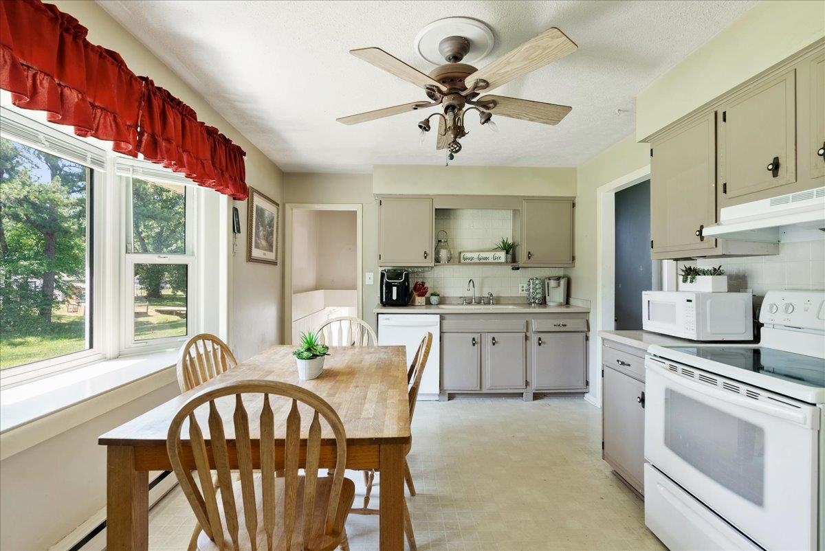 81 Ridgeview Dr, Stuarts Draft, Virginia, 24477 Real Estate PlusReal