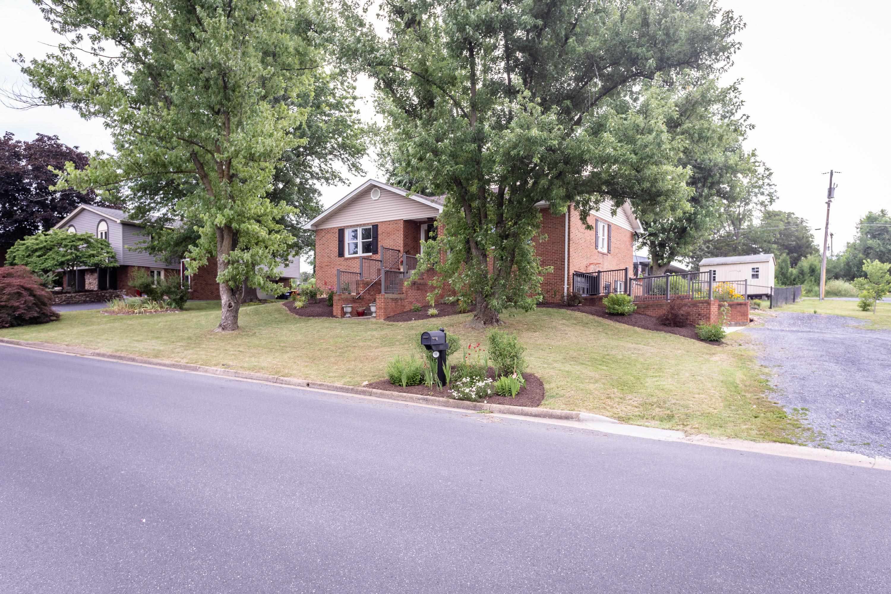 930 Lee Ave, Harrisonburg, Virginia, 22802 Real Estate PlusReal Estate Plus