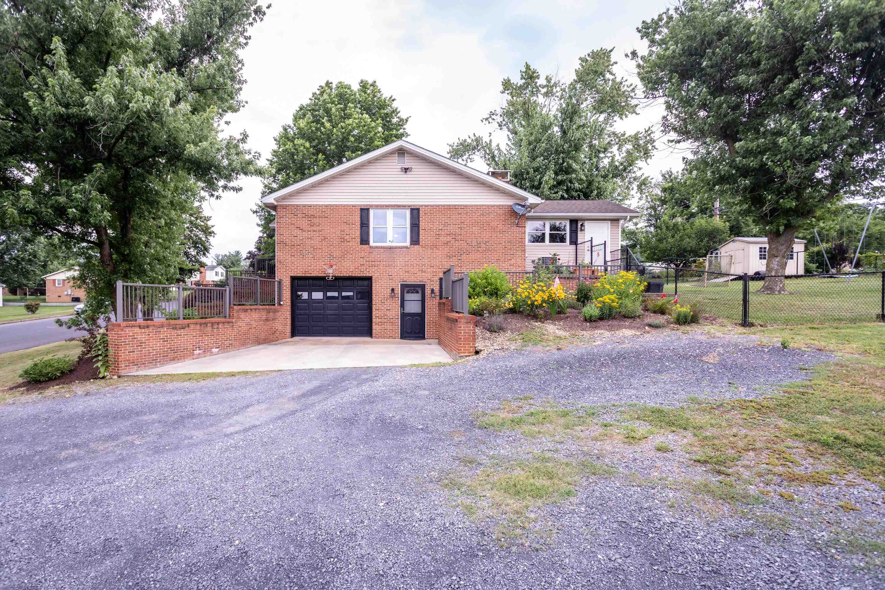 930 Lee Ave, Harrisonburg, Virginia, 22802 Real Estate PlusReal Estate Plus
