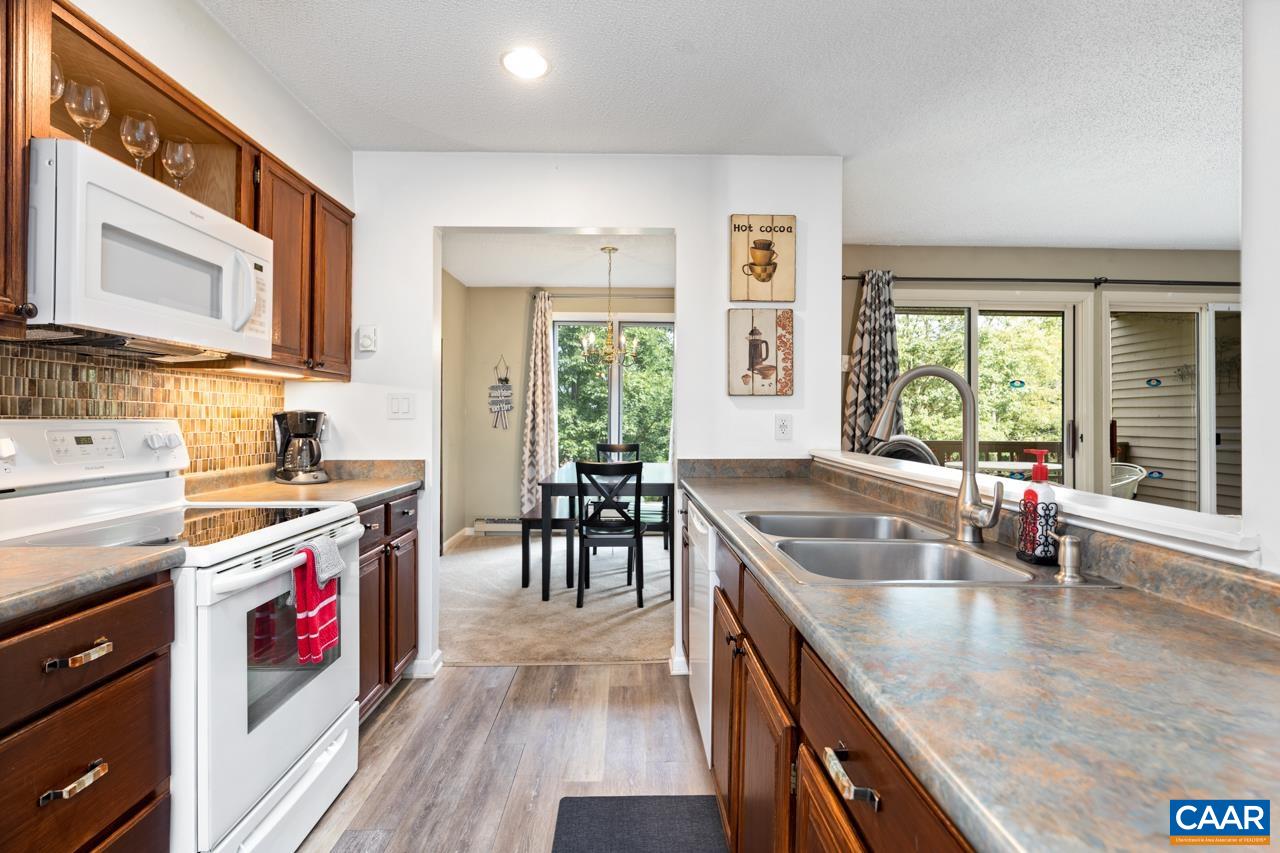 2029 Stone Ridge Condos, Wintergreen, Virginia, 22967 Real Estate