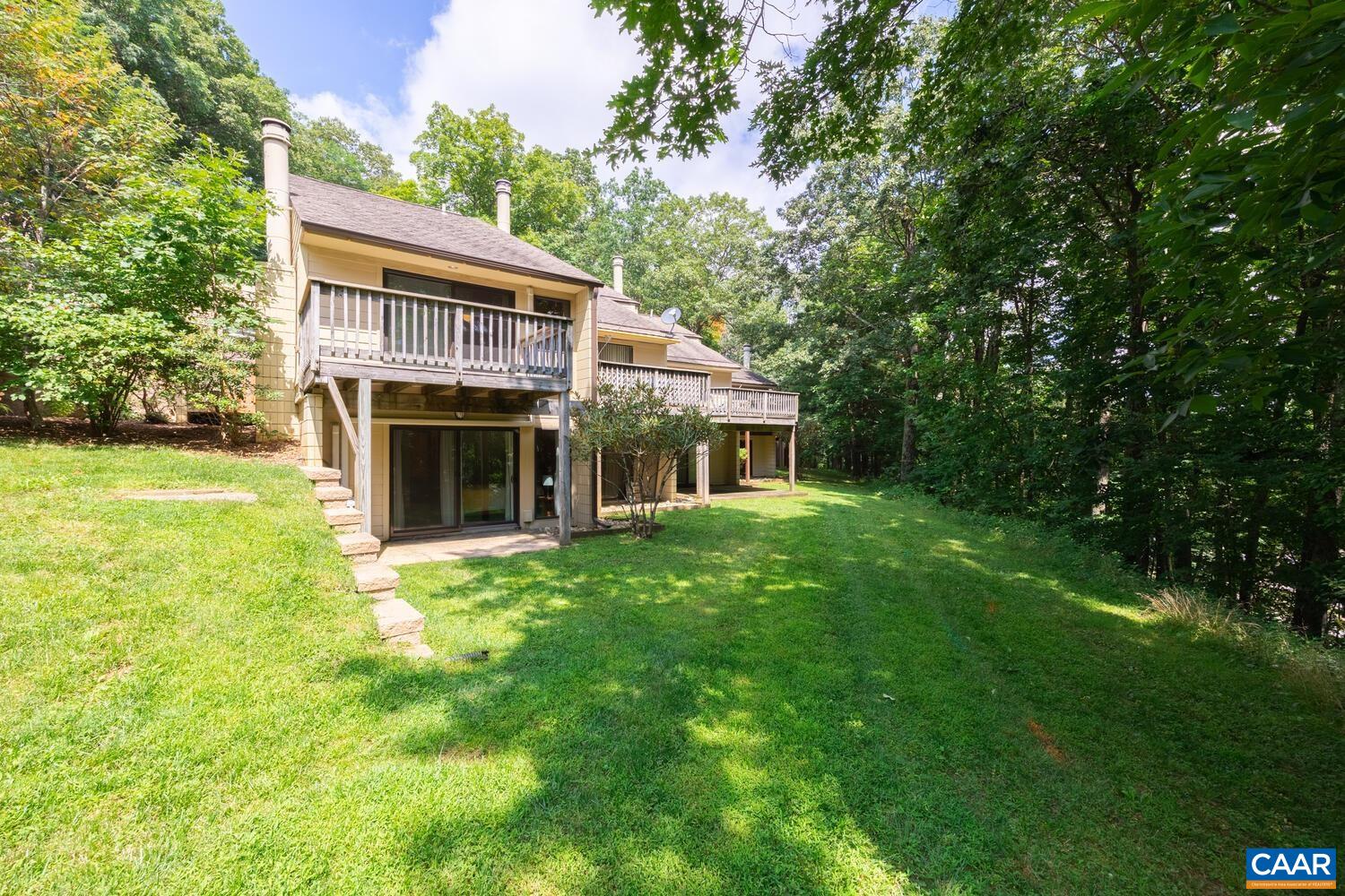 612 White Oak Condos, Roseland, Virginia, 22967 Real Estate PlusReal