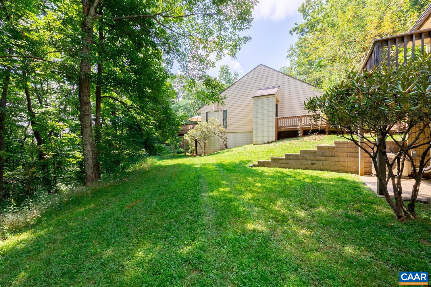 612 White Oak Condos, Roseland, Virginia, 22967 Real Estate PlusReal