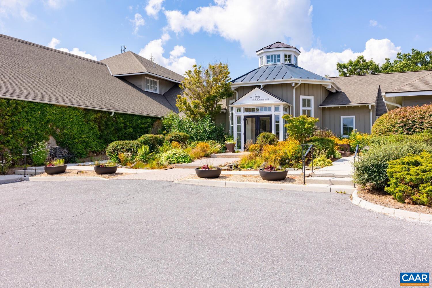 612 White Oak Condos, Roseland, Virginia, 22967 Real Estate PlusReal