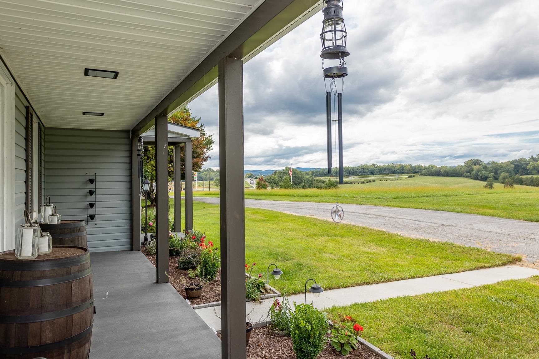 29 Maple Hill Ln, Weyers Cave, Virginia, 24486 Real Estate PlusReal Estate Plus