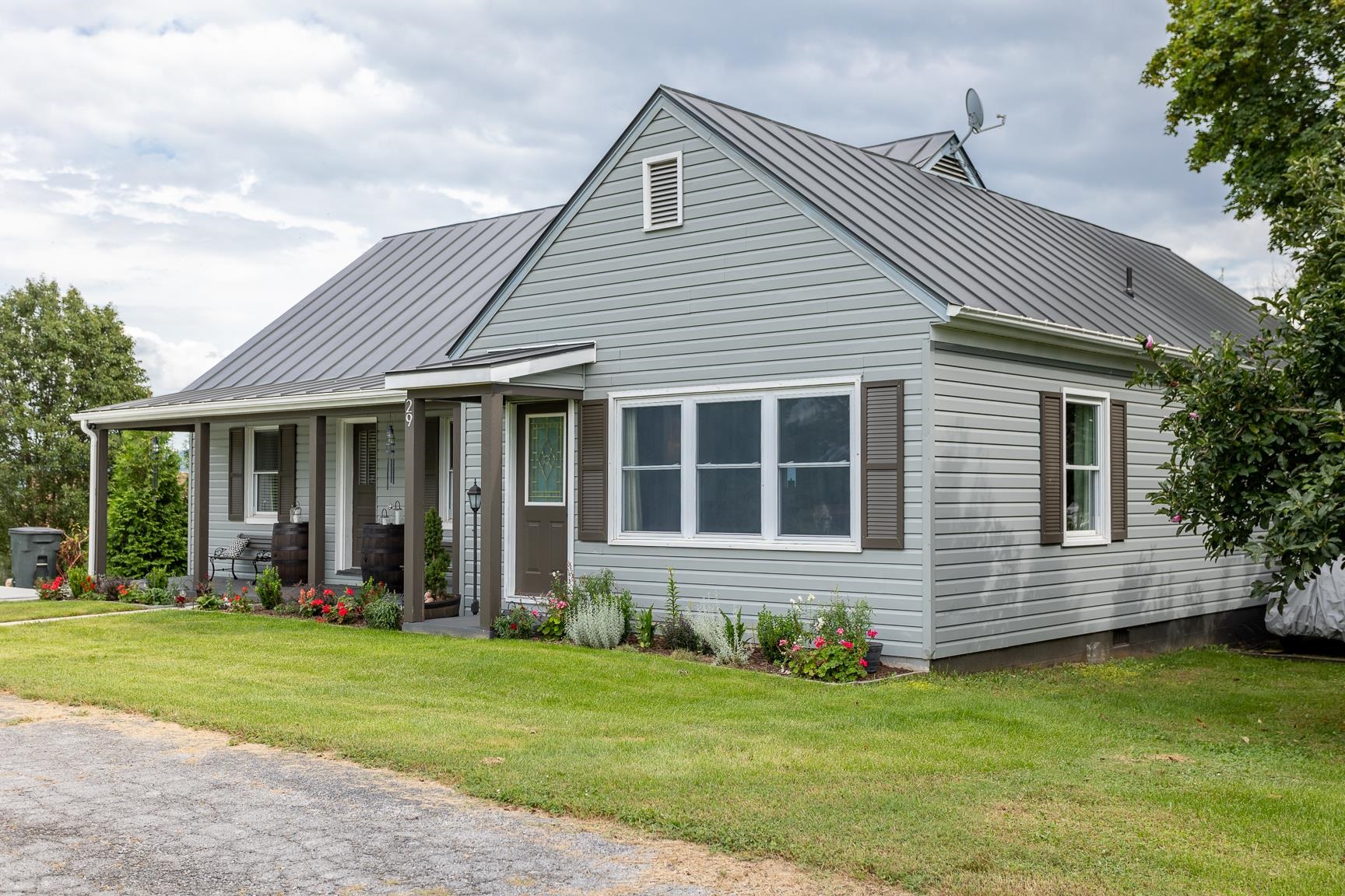 29 Maple Hill Ln, Weyers Cave, Virginia, 24486 Real Estate PlusReal Estate Plus