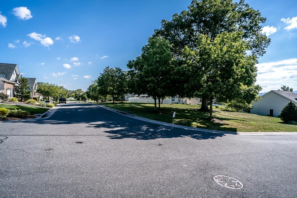 501 Hickory Grove Cir, Harrisonburg, Virginia, 22801 Real Estate