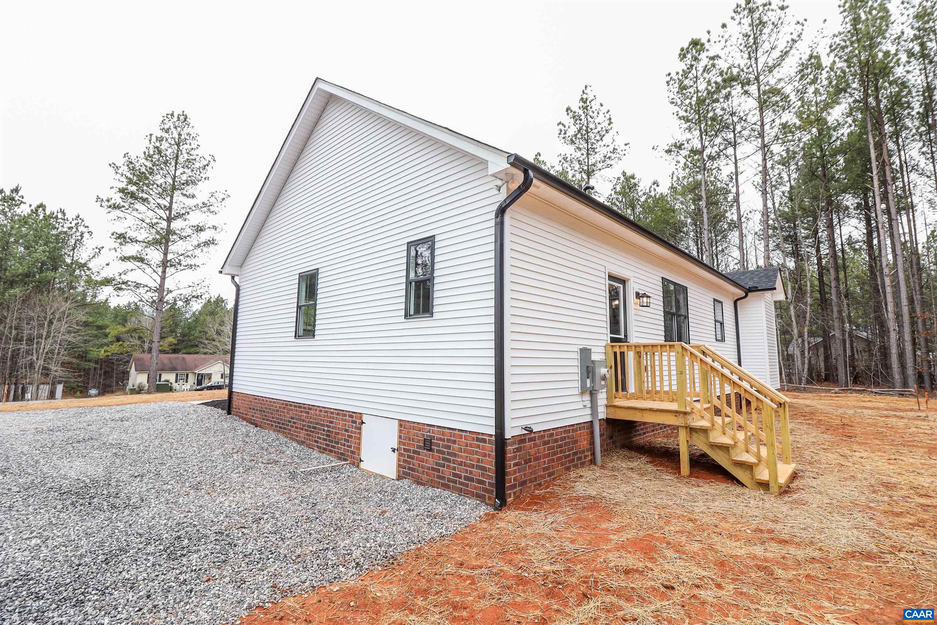 1053 Creek Rd, Scottsville, Virginia, 24590 Real Estate