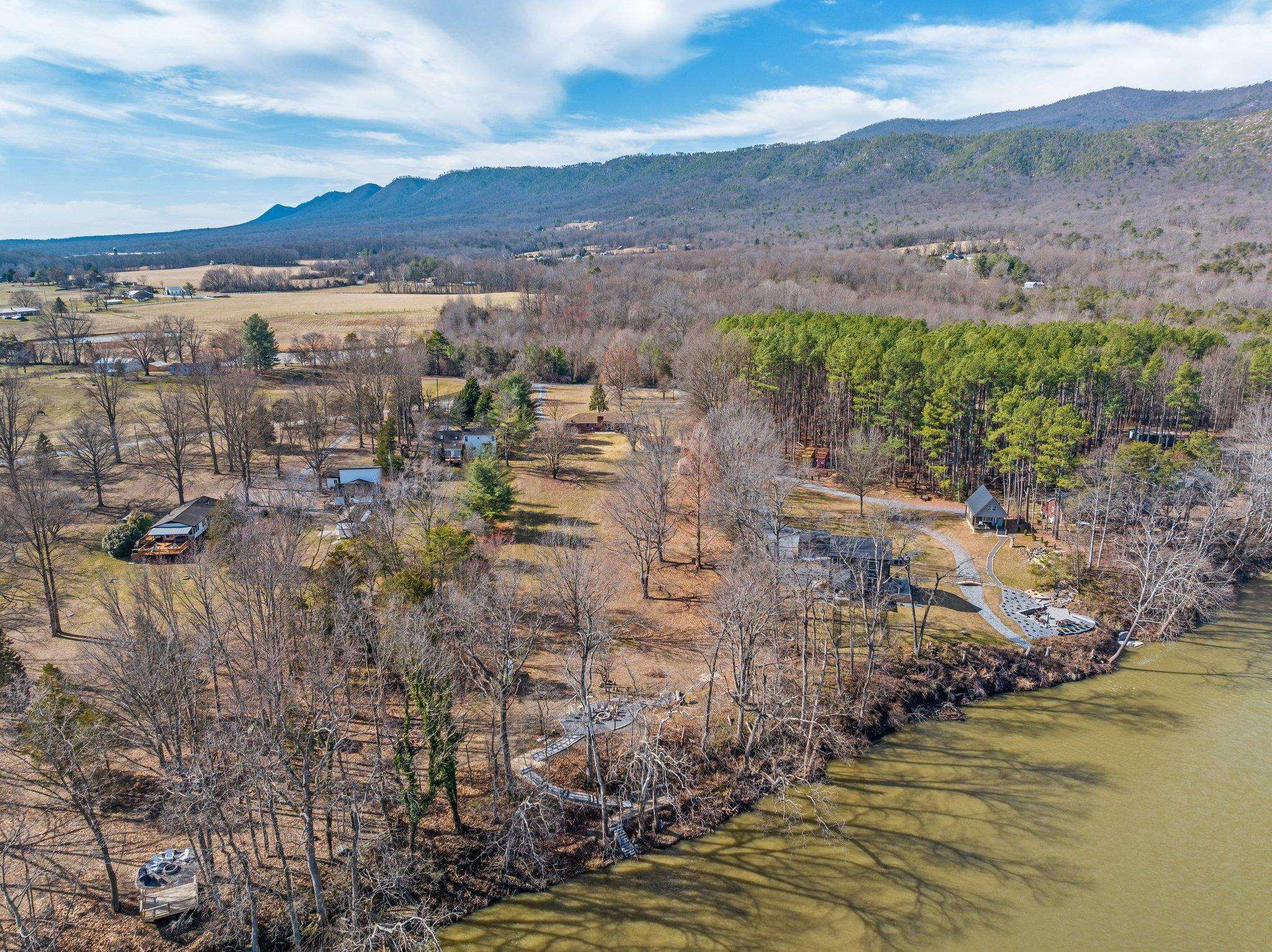 918 Shipyard Rd, Shenandoah, Virginia, 22849 Real Estate PlusReal