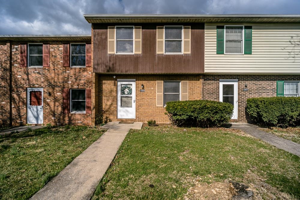 1665 Buttonwood Ct, Harrisonburg, Virginia, 22802 Real Estate