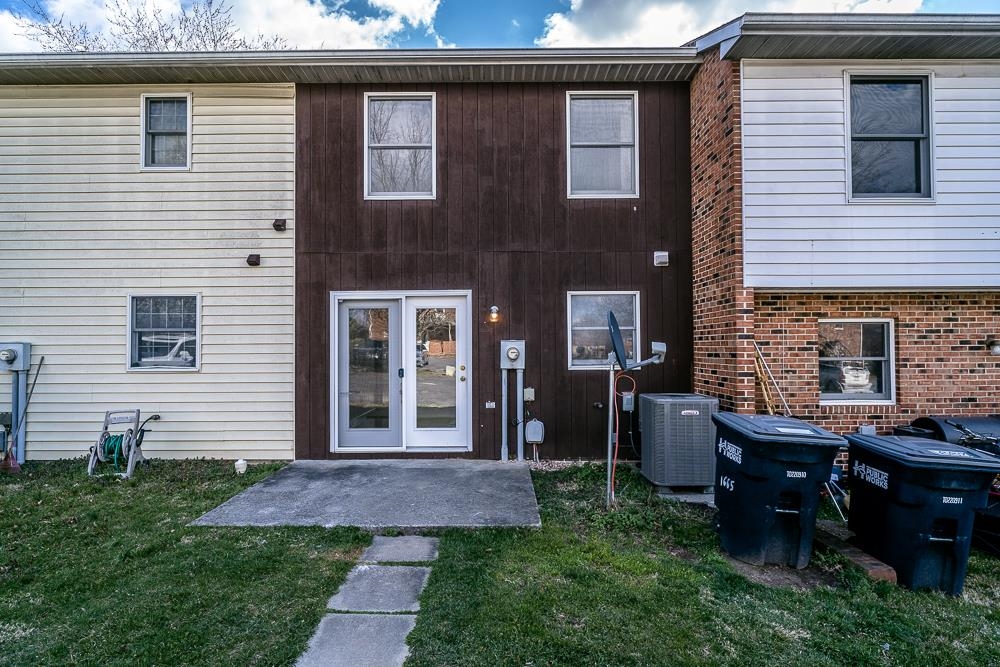 1665 Buttonwood Ct, Harrisonburg, Virginia, 22802 Real Estate