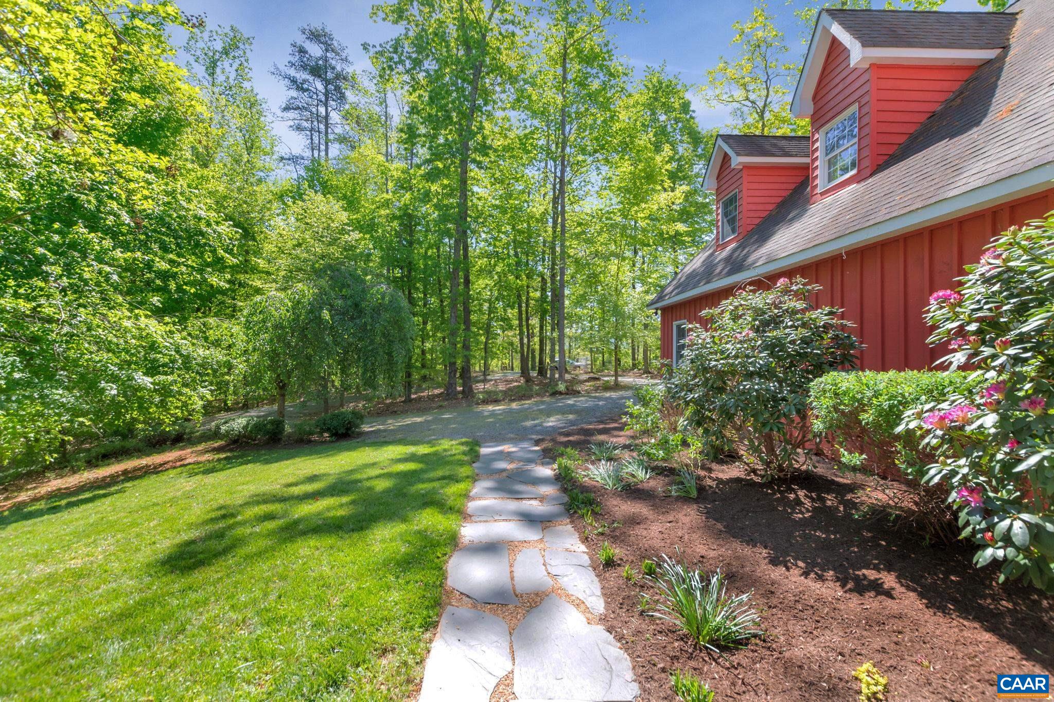 700 Broad Axe Rd, Charlottesville, Virginia, 22903 Real Estate