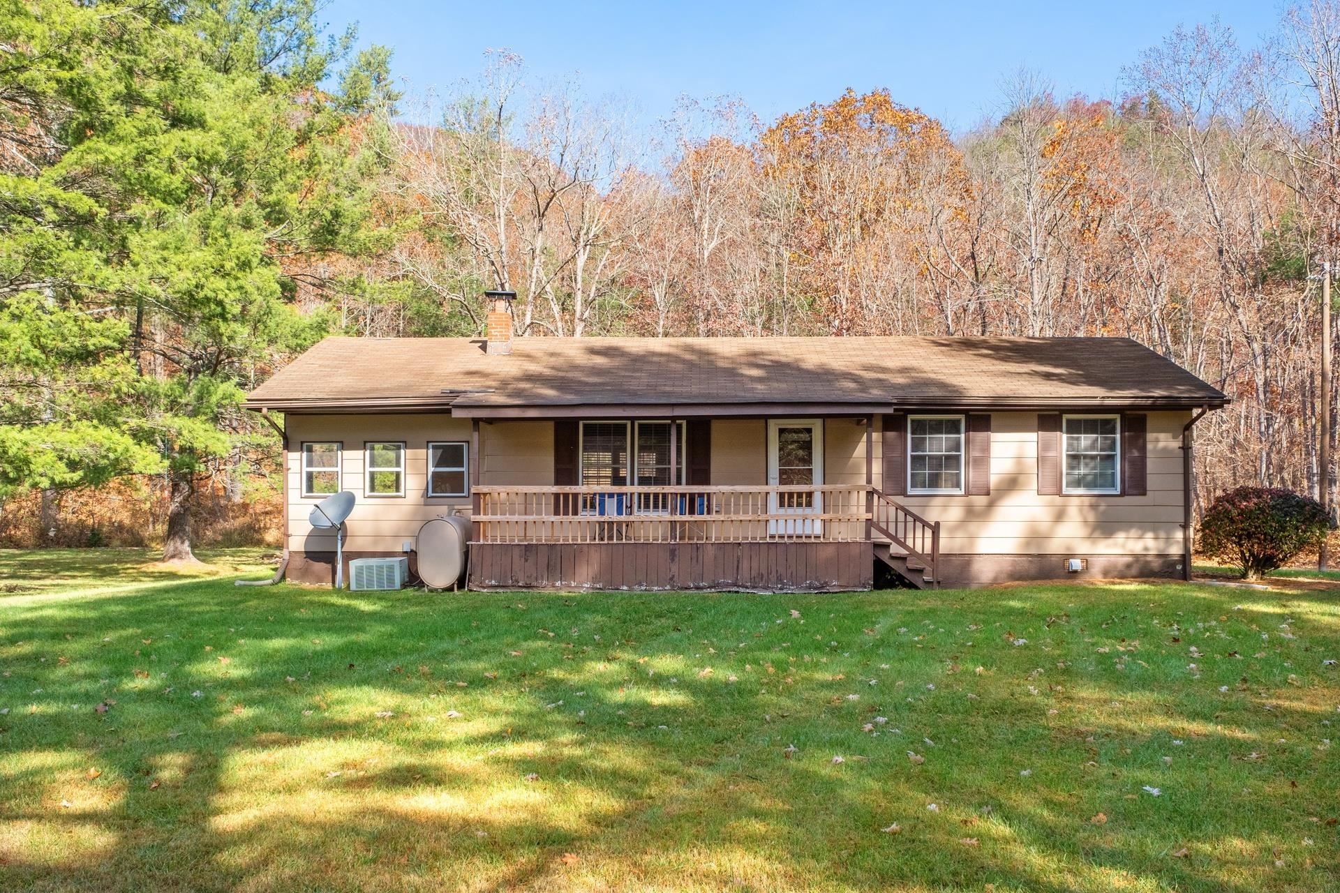 1837 Irish Creek Rd, Vesuvius, Virginia, 24483 Real Estate PlusReal