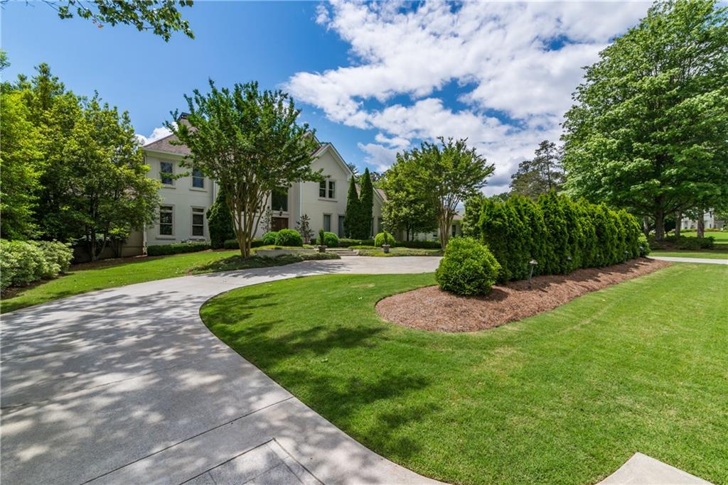 4065 Merriweather Woods, Alpharetta, GA, 30022 Beacham & Company