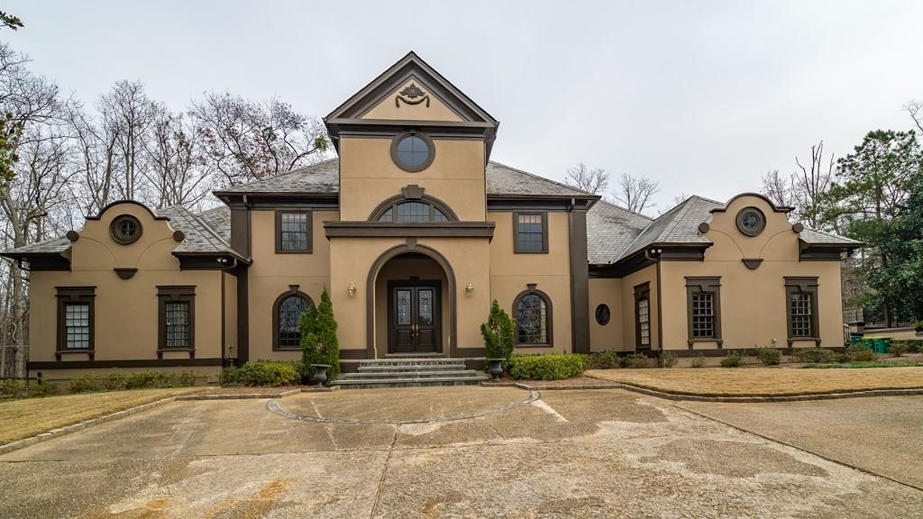 725 Riley Place, Atlanta, GA, 30327 Beacham & Company, Realtors