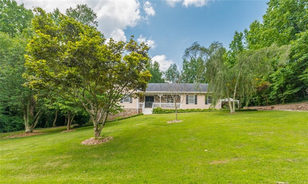 204 Hickory Ridge, Cumming, GA, 30040 domoREALTY