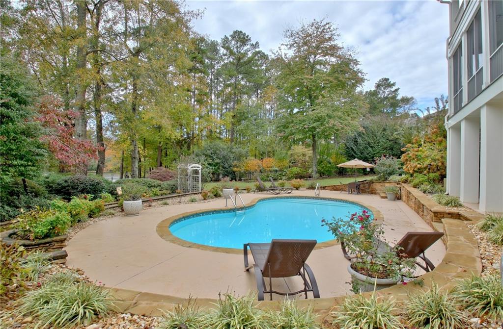 124 N Cove Drive, Peachtree City, GA, 30269 Beacham & Company