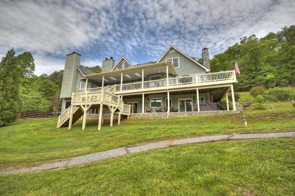475 Toccoa River Lane, Mineral Bluff, GA, 30559 Beacham & Company