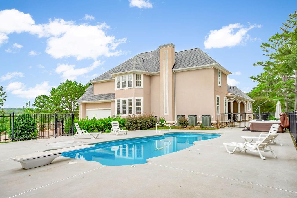 31 Meadow Lakes Terrace, Cedartown, GA, 30125 Beacham & Company