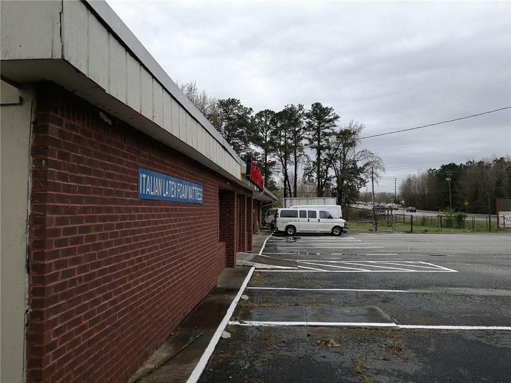 8570 Hospital Drive, Douglasville, GA, 30134 Beacham & Company