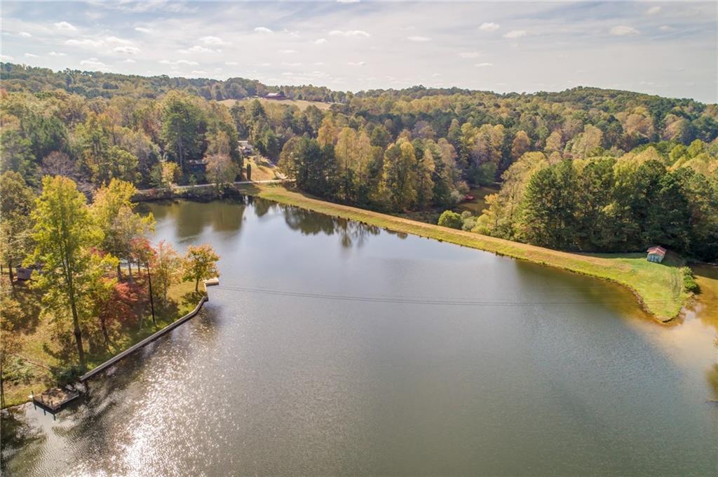 800 Twin Mountain Lake Circle, Talking Rock, GA, 30175 Beacham & Company