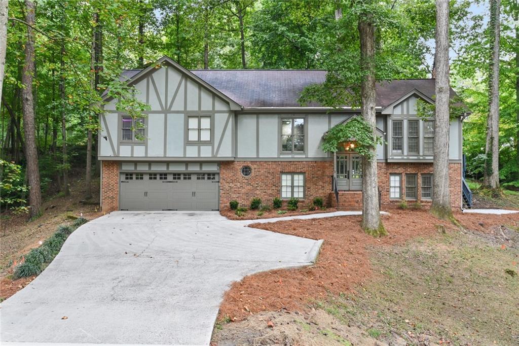 3070 Four Oaks Drive, Dunwoody, GA, 30360 Beacham & Company, Realtors