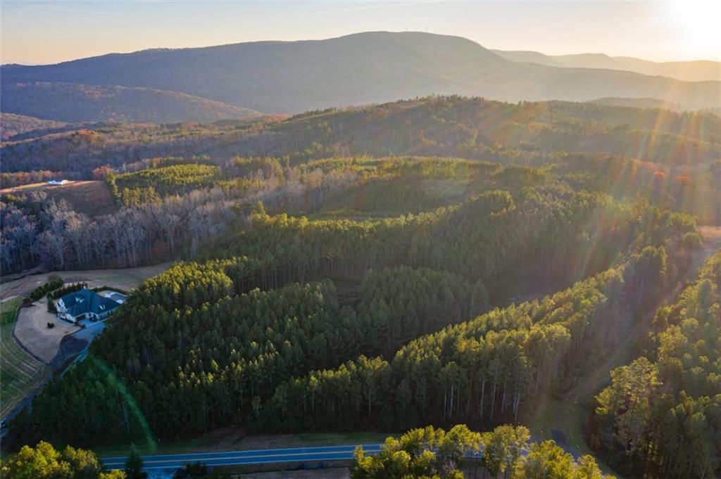 1668 Garland Mountain Trail, Waleska, GA, 30183 Beacham & Company