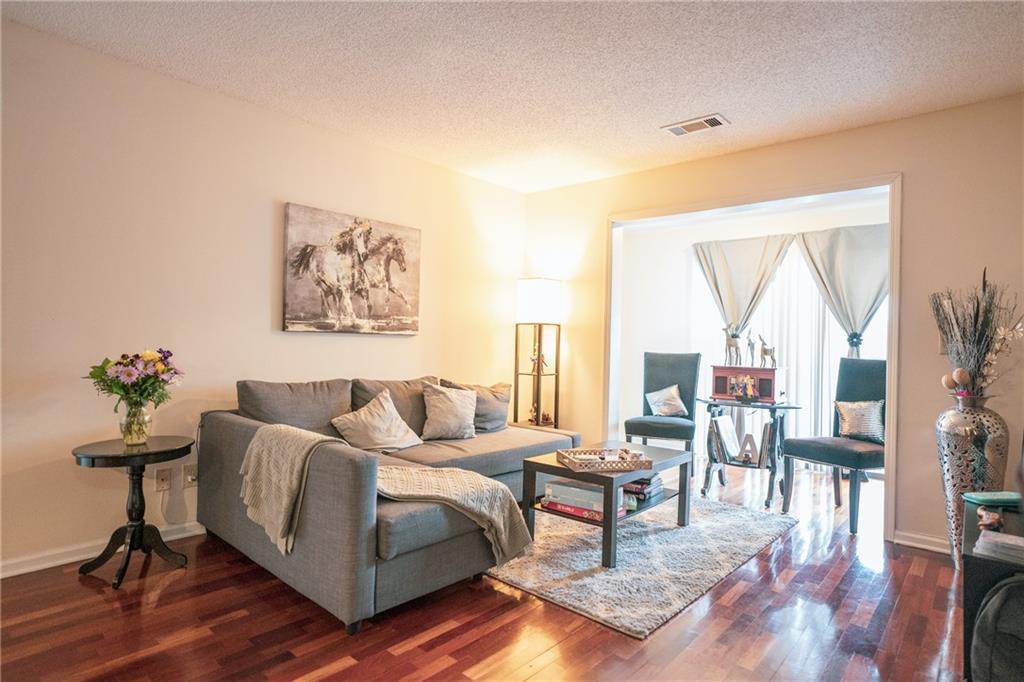 2657 Lenox Road NE 60E, Atlanta, GA, 30324 Karen Cannon