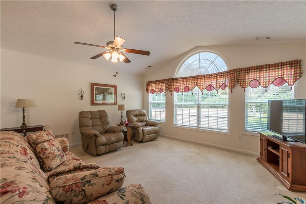 56 Sweet Briar Lane, Jefferson, GA, 30549 Beacham & Company